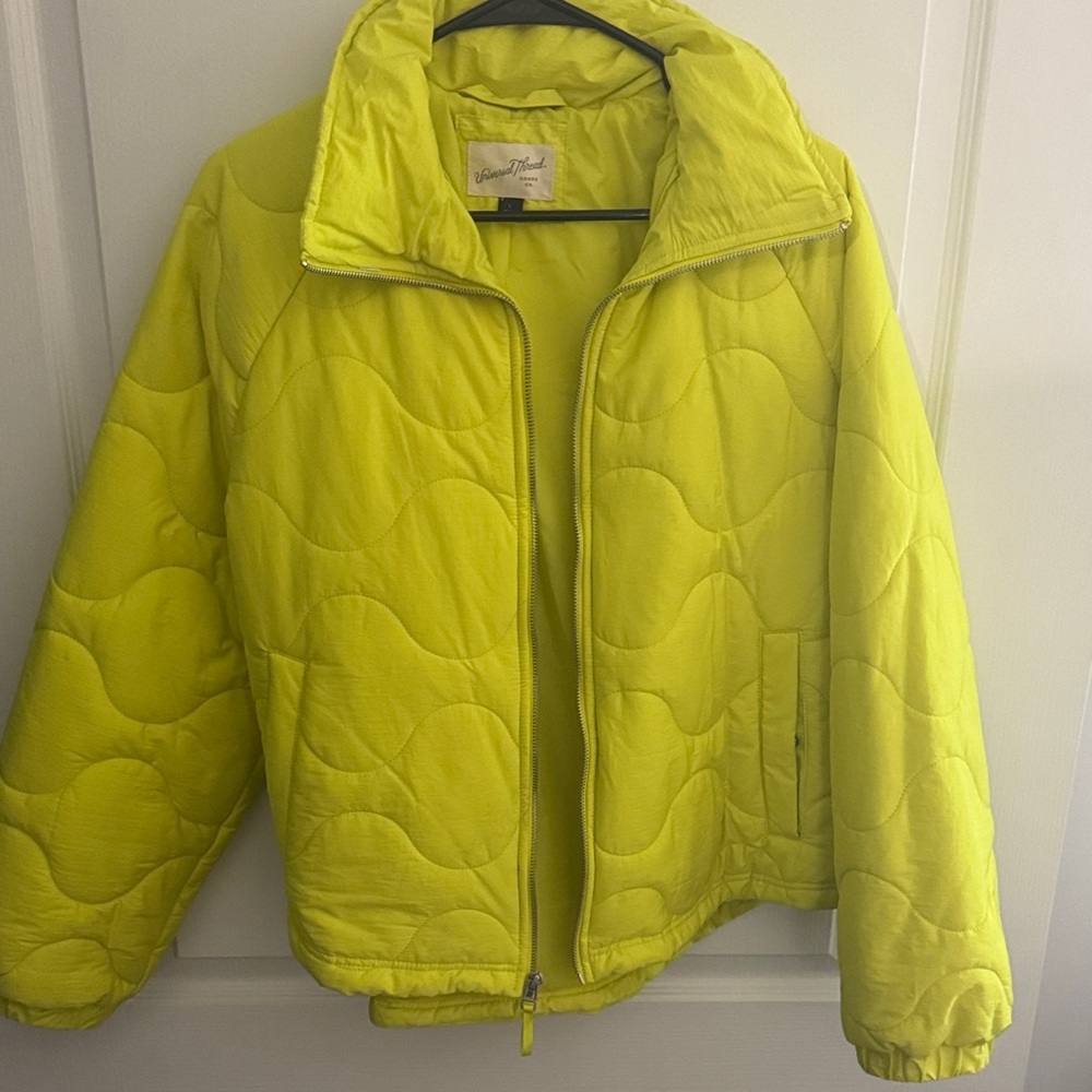 Universal Thread Neon Yellow Jacket